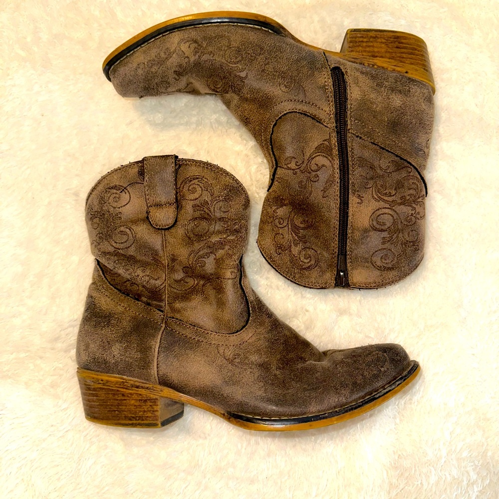 Brown Ankle Boots with Embossed Design